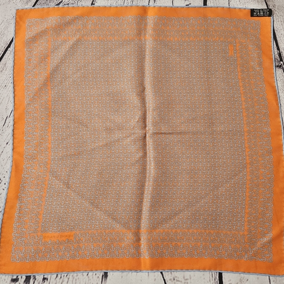 Hermes Paris 100% Silk Hand Rolled Scarf 45 Anchor Pattern - Picture 2 of 5